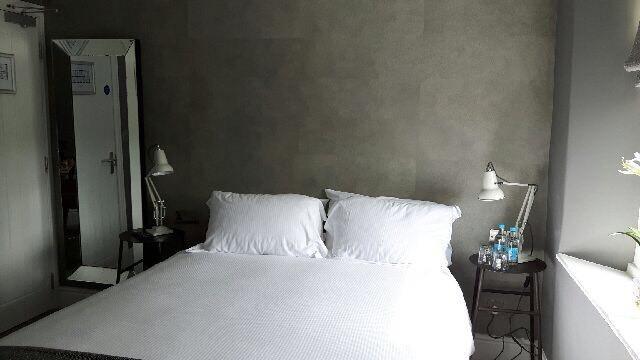 Mill Street Pub & Kitchen Bed & Breakfast Окем Екстериор снимка